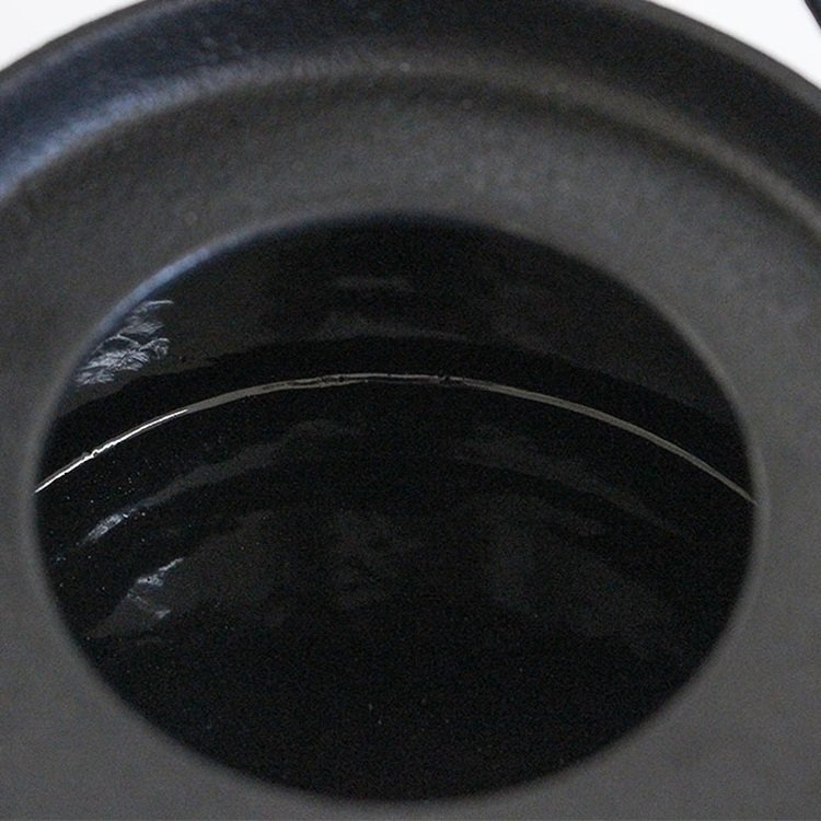 Tetu Kettle by Mokoto Koizumi - Image 4